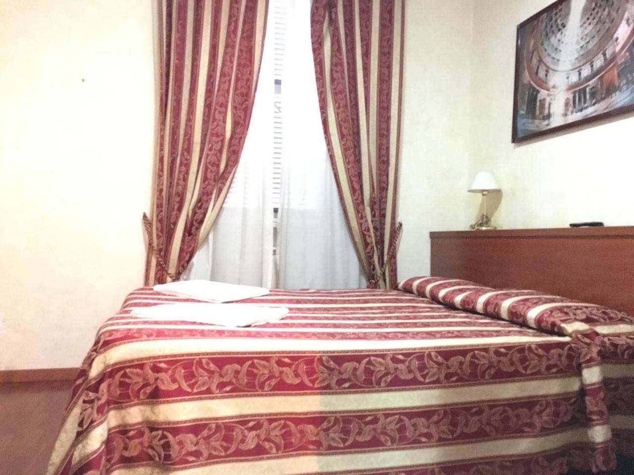Toffa Place In Hotel Rom